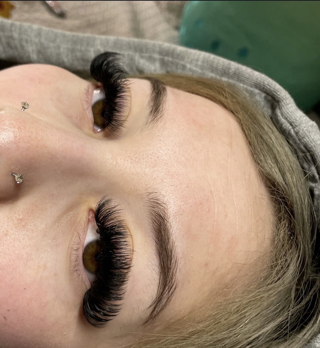 Wispy mega volume lash extensions on both eyes — Exotic Blinkzz client